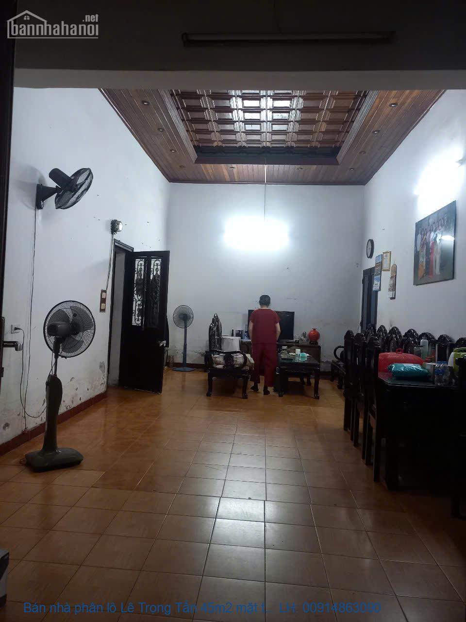 Bán nhà phân lô Lê Trọng Tấn 45m2 mặt tiền 4,9m, ô tô vào nhà, 11 t