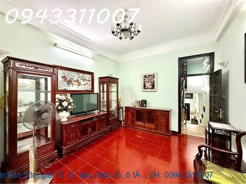 Cần bán 53m giá 13  tỷ  khu phân lô, ô tô vào nhà tại Lê Trọng Tấ