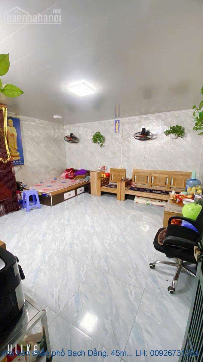 CC bán nhà bên chẵn phố Bạch Đằng, 45m2x 3 tầng, 4 ngủ, 25m ra mặt CC bán nhà bên chẵn phố Bạch Đằng, 45m2x 3 tầng, 4 ngủ, 25m ra mặt
