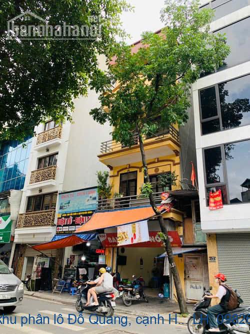 Cho thuê nhà khu phân lô Đỗ Quang, cạnh Hoàng Đạo Thúy, 20tr/tháng