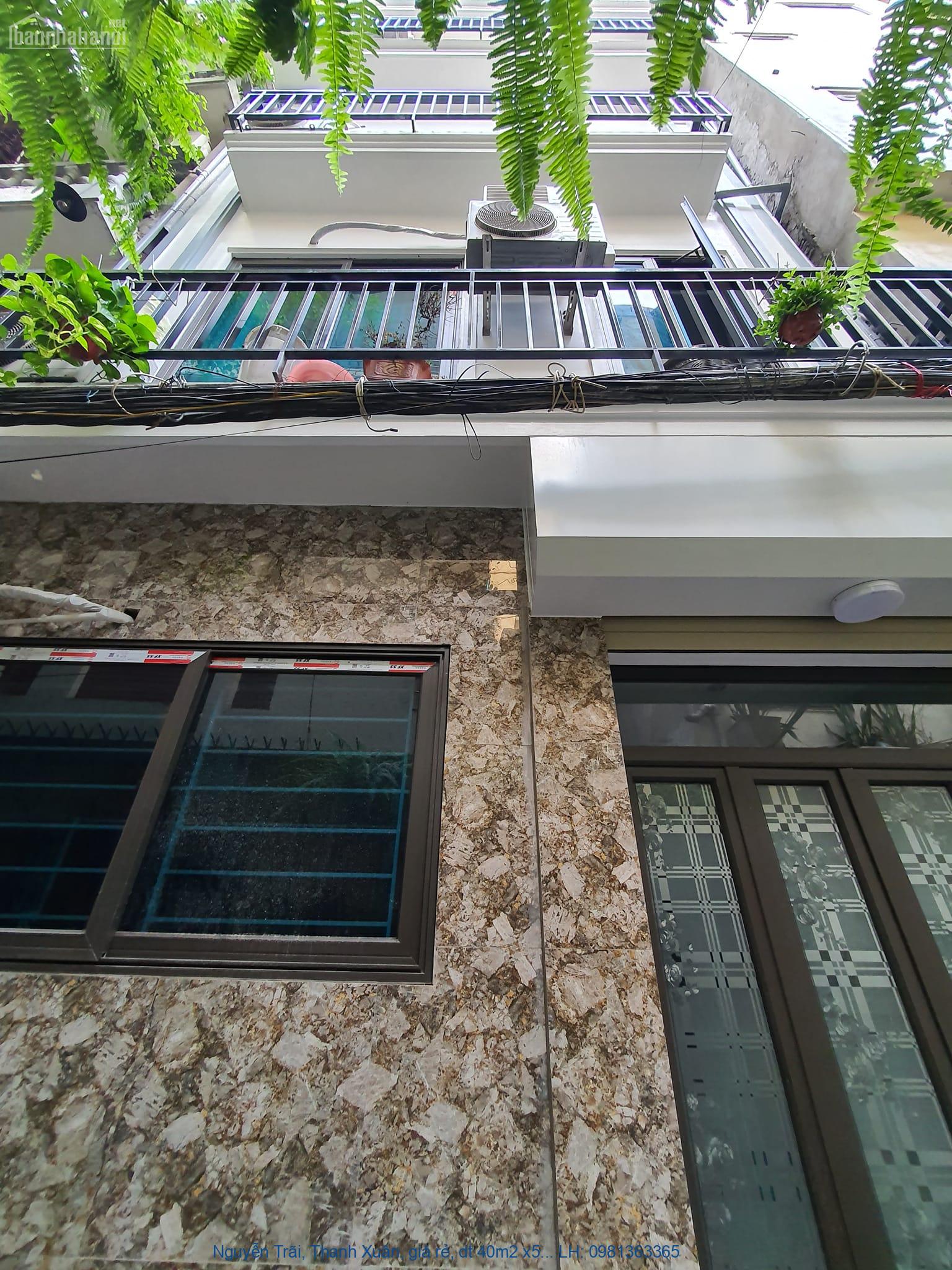 Nguyễn Trãi, Thanh Xuân, giá rẻ, dt 40m2 x5 tầng, giá 5,8t